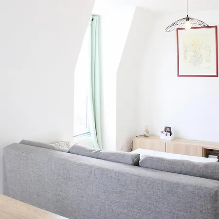 2p With Wifi Near Paris *