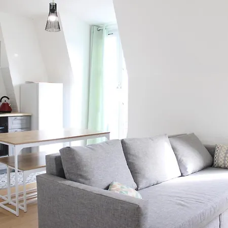 2p With Wifi Near Paris *